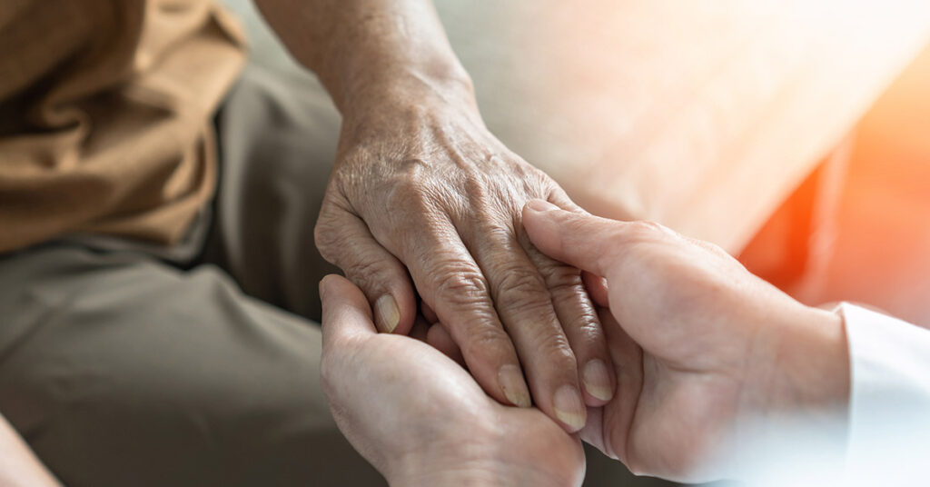 More and More Evidence Is Showing That Alzheimer’s Disease is Linked to Gut Health - Featured image