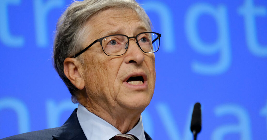 25 Years Ago, Bill Gates Made 15 Predictions – And They All Came True - Featured image