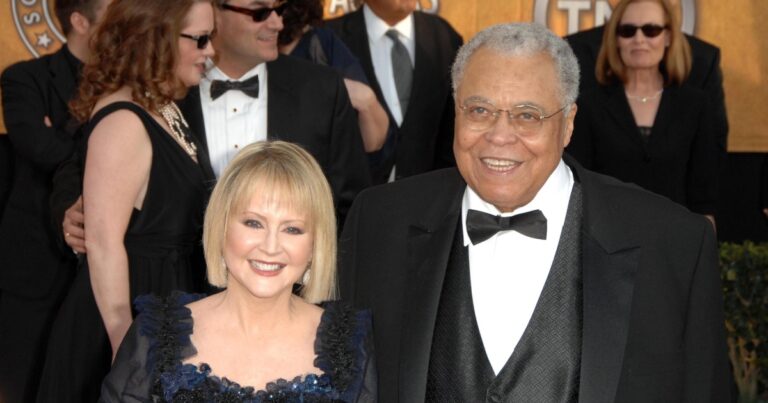 Legendary actor James Earl Jones dies at 93 - Featured image