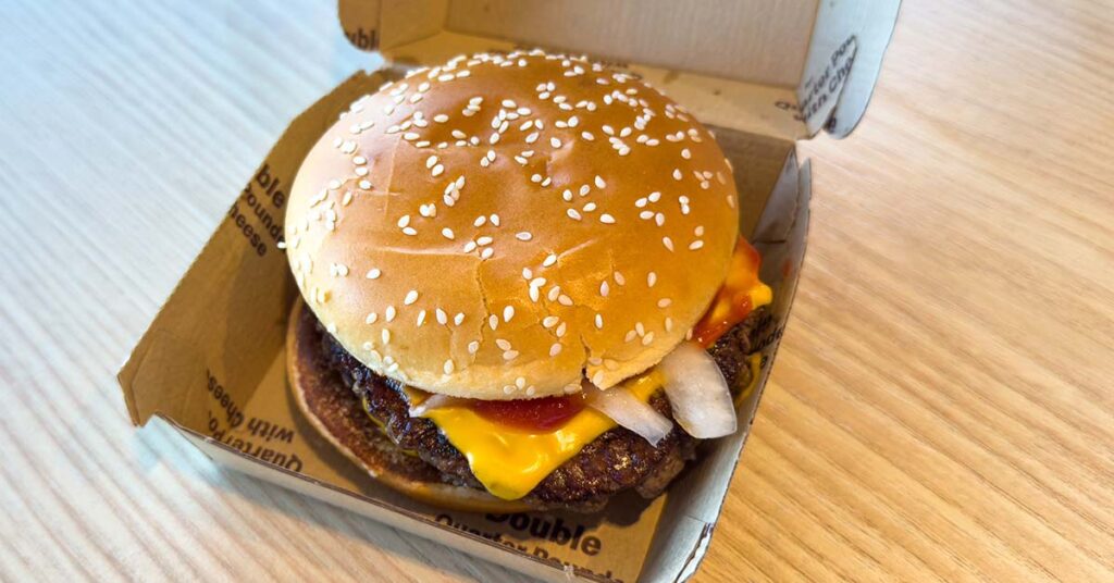 McDonald’s Famous Quarter Powder Linked to E. Coli Outbreak After 1 Death and 10 Hospitalizations - Featured image