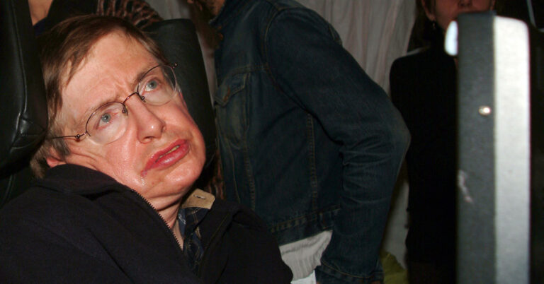 Stephen Hawking Predicted The End, and It’s Going To Be Here Sooner Than We Think - Featured image