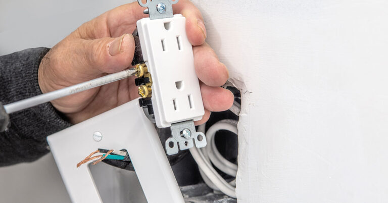 What’s The Difference Between 15 and 20 Amp Outlets? - Featured image