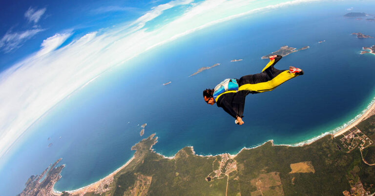 Wingsuit Daredevil Decapitated by Plane Wing After Pilot Misjudges Direction in Tragic Collision - Featured image