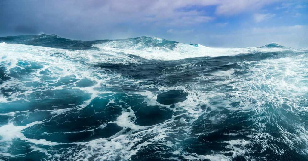 Ancient 3,000ft Stone Wall Found Beneath the Sea: Could It Rewrite History? - Featured image