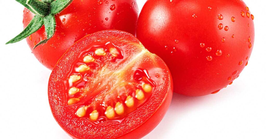 Chinese Scientists Discover Method To Convert Carbon Dioxide into Lycopene, a Powerful Antioxidant - Featured image