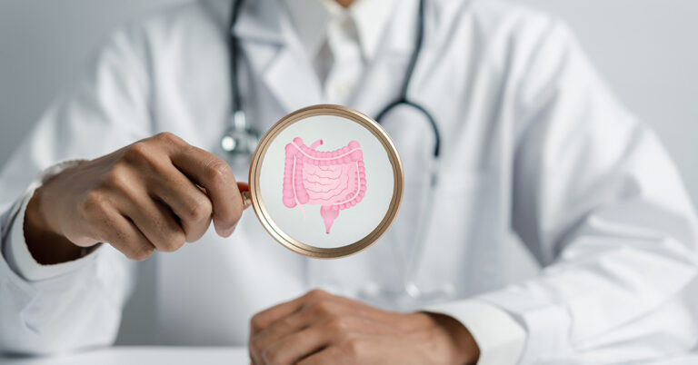 Scientists Make Groundbreaking Discovery in the Search for the Cause of Inflammatory Bowel Disease - Featured image