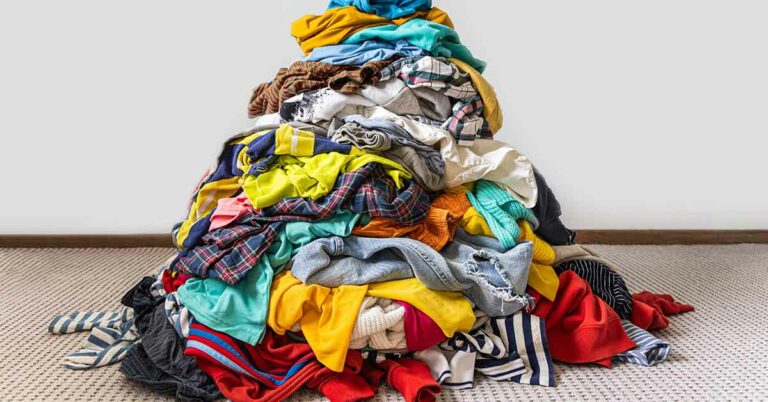 Winter Vomiting Bug Norovirus Can Linger In Fabric For A Month - Featured image