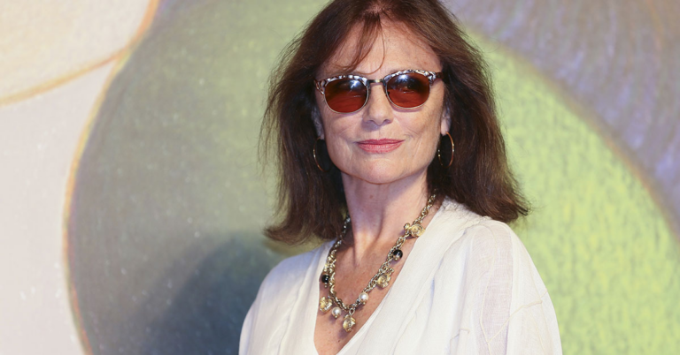 The 79-Year-Old Jacqueline Bisset Still Stuns Her Fans With Her Radiant Beauty - Featured image
