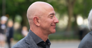 Jeff Bezos ‘funds anti-aging start-up that could help humans live FOREVER’ image