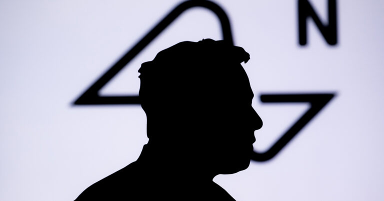 Elon Musk Predicts Brain Chips Will Be in ‘Hundreds of Millions’ of People Within 20 Years - Featured image