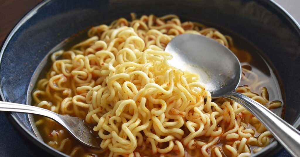 15 Junk Foods We Can’t Resist, Even Knowing They’re Bad for Us - Featured image