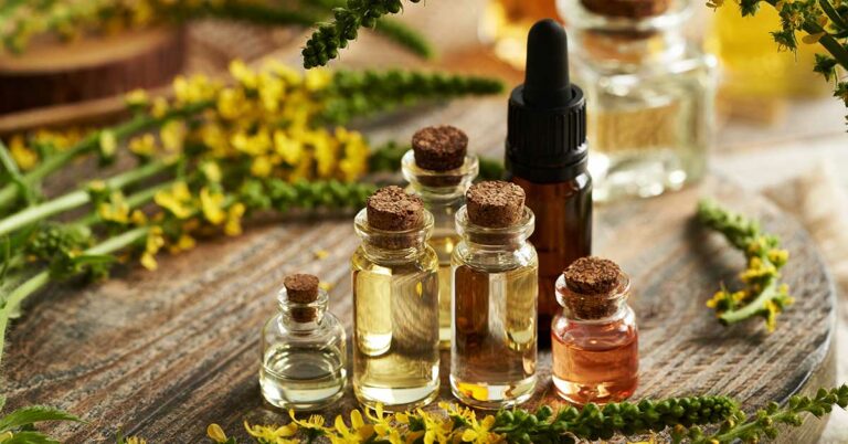 14 Essential Oils for Arthritis Relief - Featured image