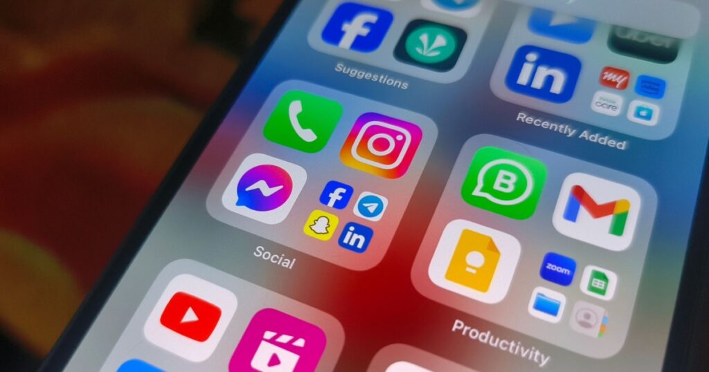 First-Ever Porn App Lands on iPhones, Apple Issues Safety Warning - Featured image