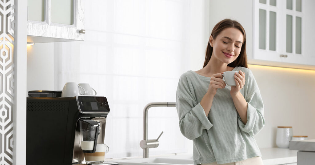 Doctor Alerts Coffee Lovers: Morning Consumption Could Lead to Painful Side Effects - Featured image