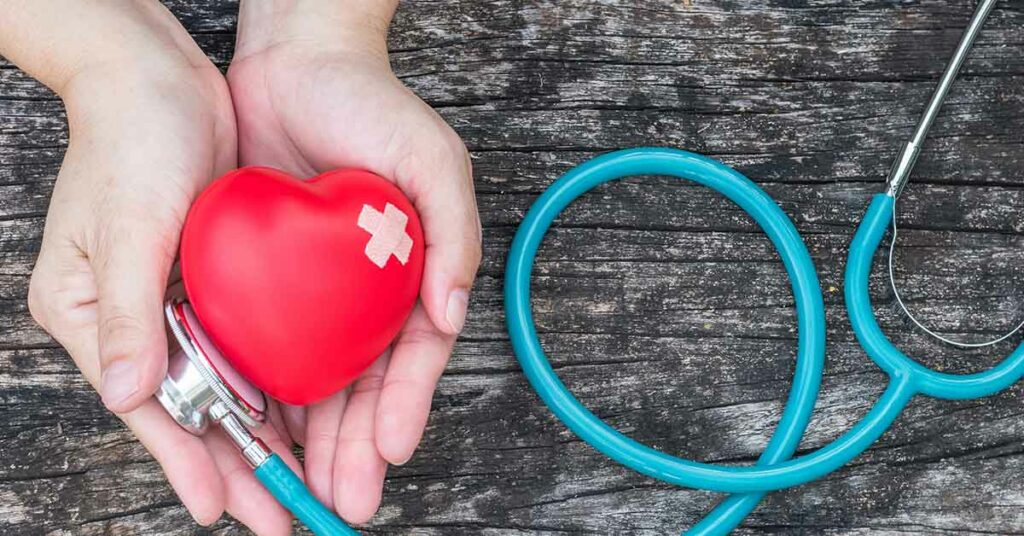 7 Simple Changes That Can Reduce Your Heart Disease Risk - Featured image