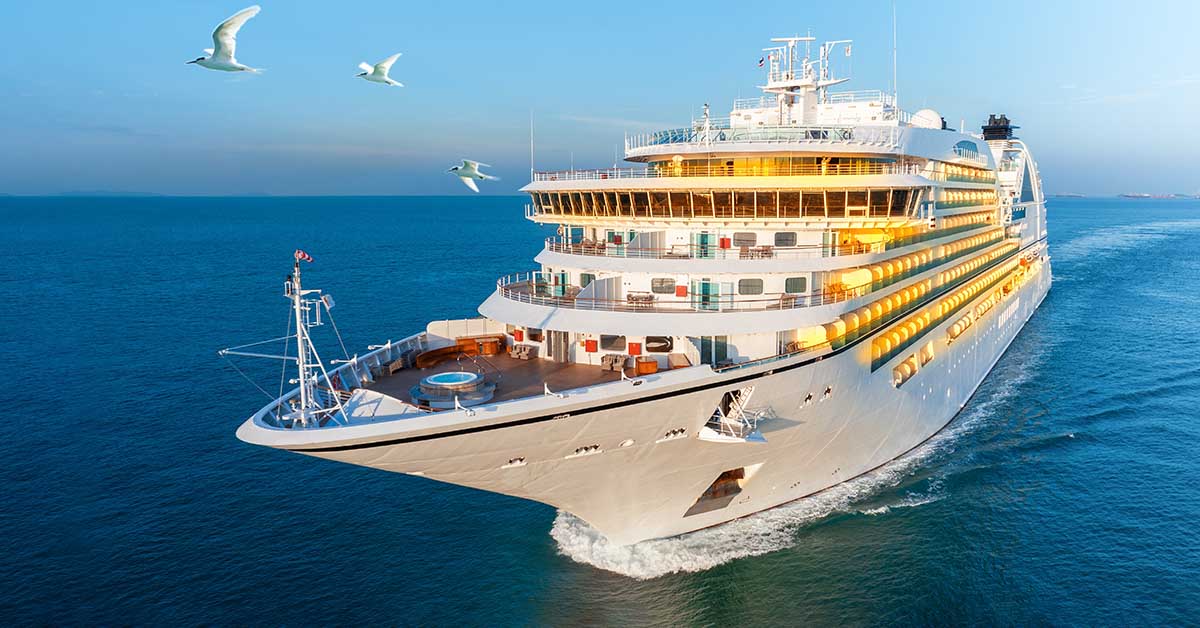 cruise ship sailing