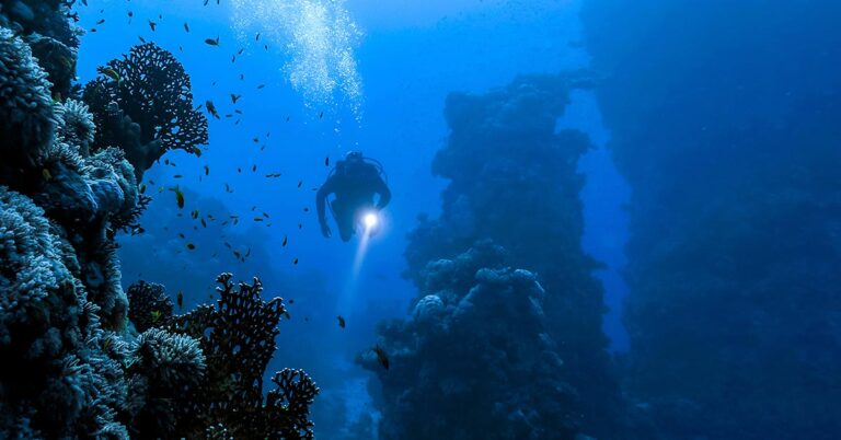 Ancient 7,000-Year-Old Road Discovered Under the Mediterranean Sea - Featured image