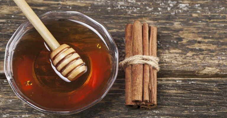 Can Honey and Cinnamon Really Heal? Science vs. Hype - Featured image