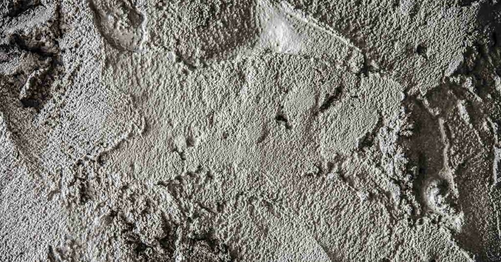 New Energy-Generating Cement Could Turn Buildings into Power Plants - Featured image