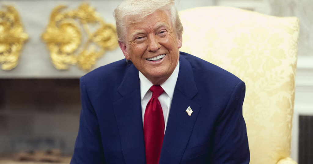 New Trump Store Item Raises Eyebrows Over Possible Constitutional Violation - Featured image