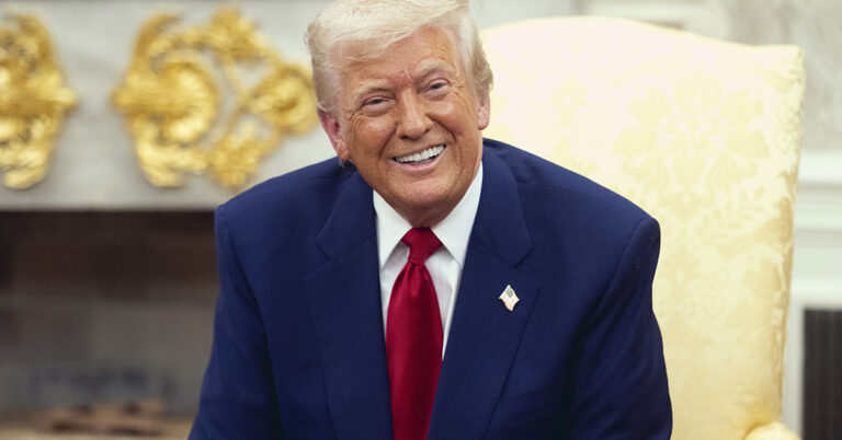 New Trump Store Item Raises Eyebrows Over Possible Constitutional Violation - Featured image