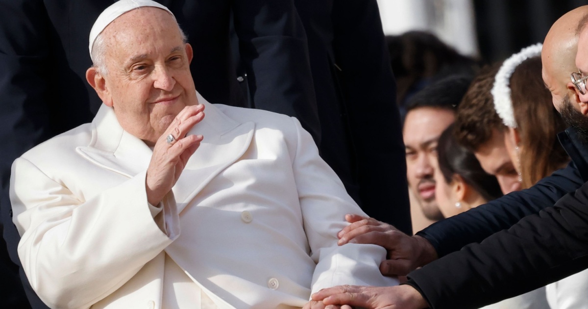 Pope Francis greets the faithful at the end of his weekly general audience in St. PeterÕs Square, Vatican, December 4, 2024