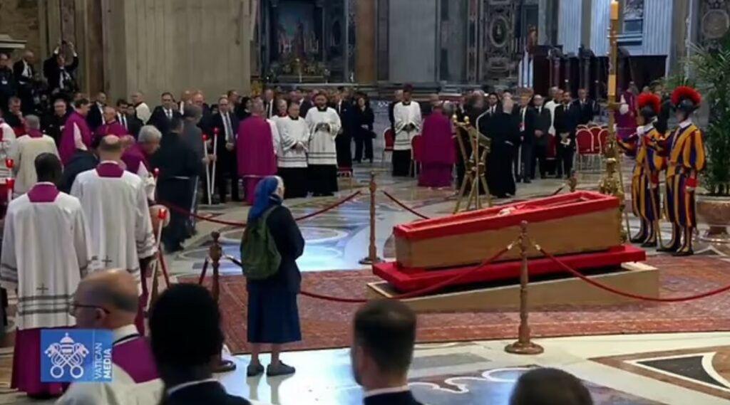 Sister Geneviève at Pope Francis' casket