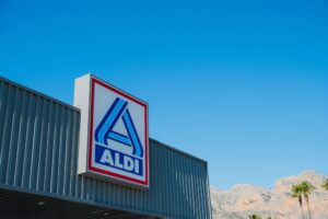 The Surprising Reason Aldi Charges You to Use Their Shopping Carts La,Nucia,,Spain,-,March,31,,2025:,Aldi,Logo,Sign
