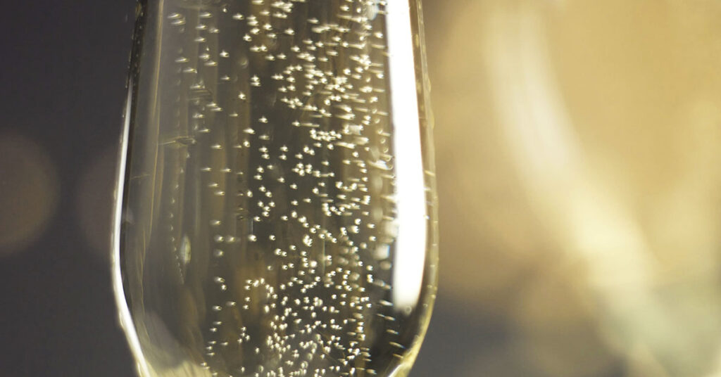 White Wine, Champagne Tied to Lower Sudden Cardiac Arrest Risk in Study - Featured image