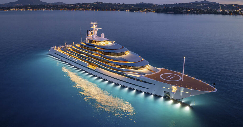 Luxury $4.5M Yacht Sinks After Onboard Blunder, Leaving 30 Influencers Stranded - Featured image