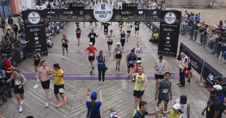 Brooklyn Half Marathon Tragedy: Runner and Ex-College Football Player Dies at 31 - Featured image