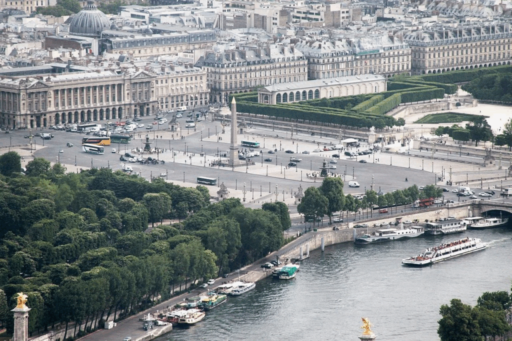 Place de la Concorde and the obelisk. Image taken from from the Eiffel Tower, Paris, France. Image Credit: Cristian Bortes, CC BY 2.0