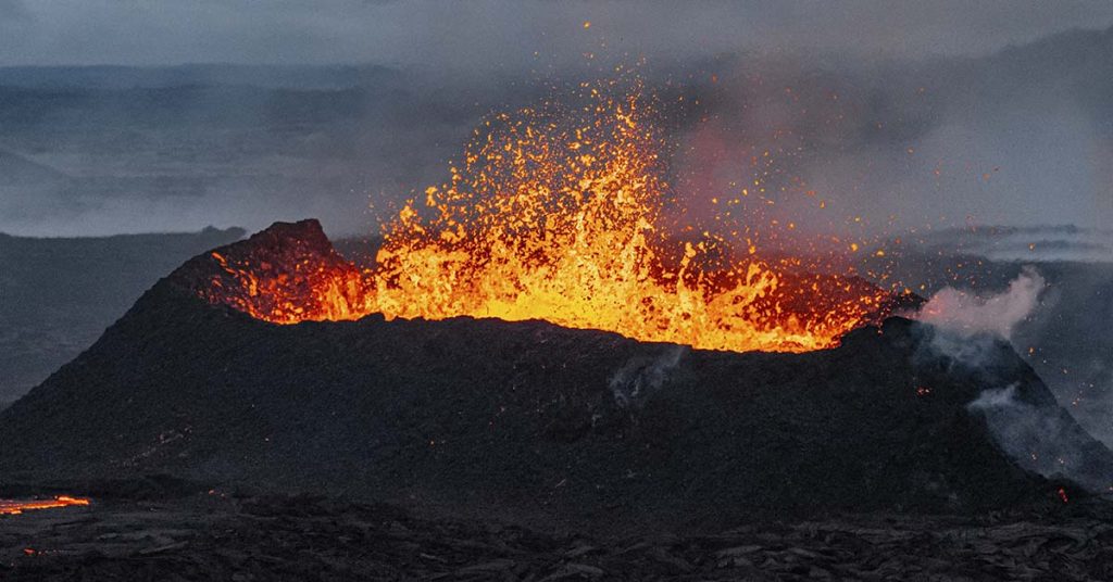 Volcano Eruption Triggers Tsunami Alert and Disrupts Flights in the Region - Featured image