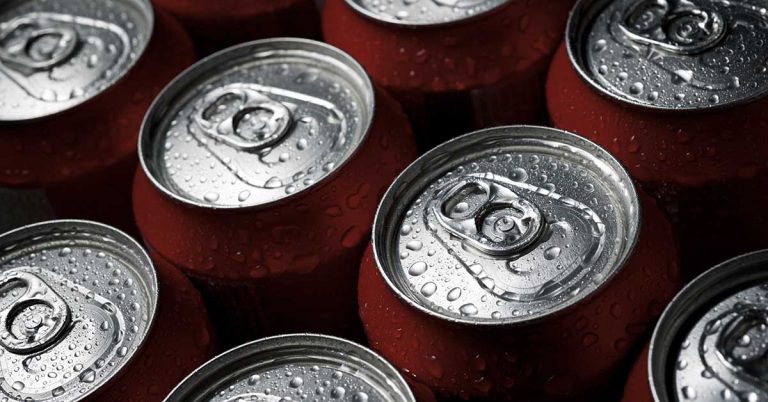 Doctor Warns That Just One Glass of This Drink Can Increase Cancer Risk - Featured image
