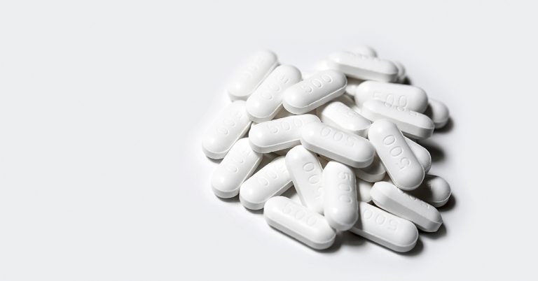 Common Painkiller Linked to Serious Disease, Experts Warn - Featured image