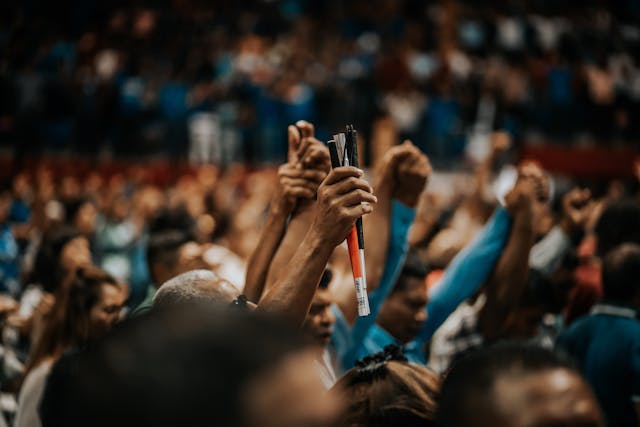 a crowd at a political rally