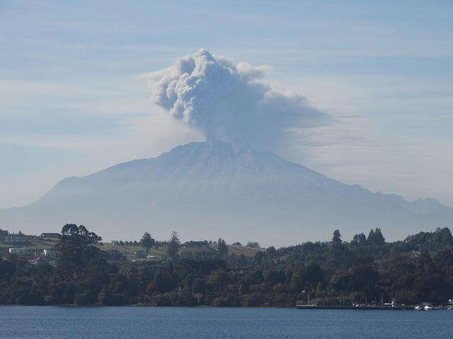 volcano eruption