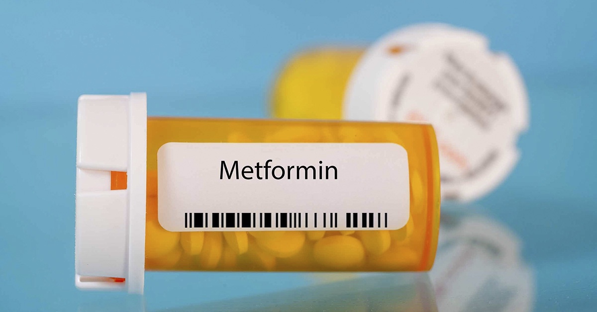 prescription bottle with Metformin printed on it