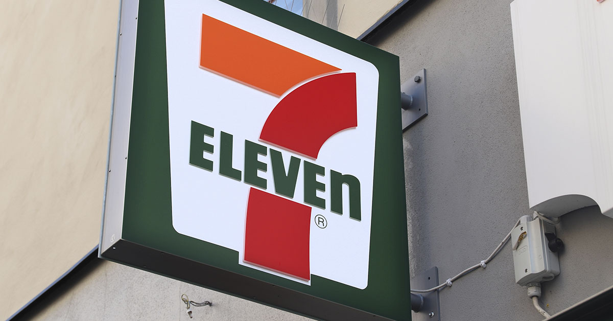 7-11 SIgn