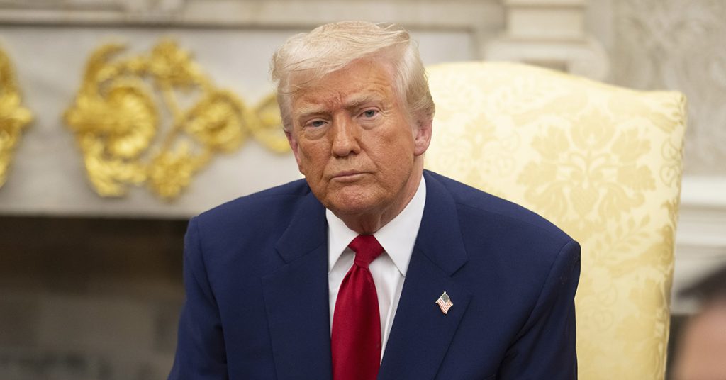 Trump’s Latest Approval Ratings Reveal Surprising State-by-State Shift - Featured image