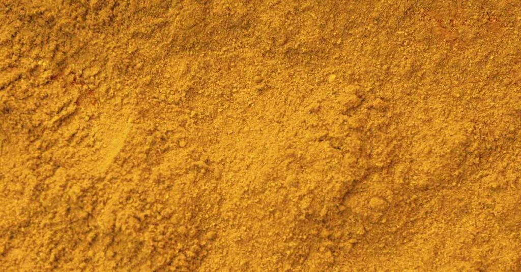 How to Add Turmeric to Your Diet (and Why It’s Worth It, According to Science) - Featured image