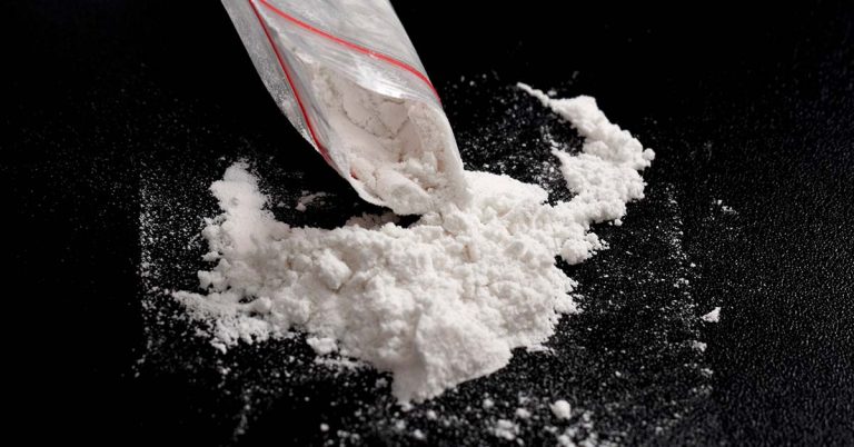 Man Gives Grim Warning After He Goes on 5-Day Coke Bender, Leaving Him With ‘Devil Eyes’ - Featured image