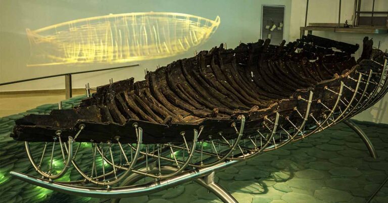 2,000-Year-Old ‘Jesus Boat’ Discovered Near the Sea of Galilee - Featured image