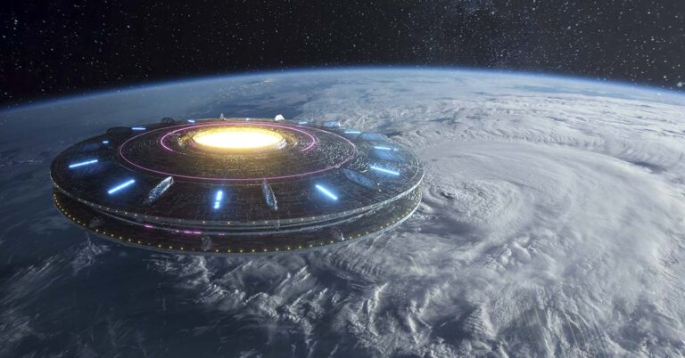 Controversial Study Suggests Alien Technology Approaching Earth - Featured image