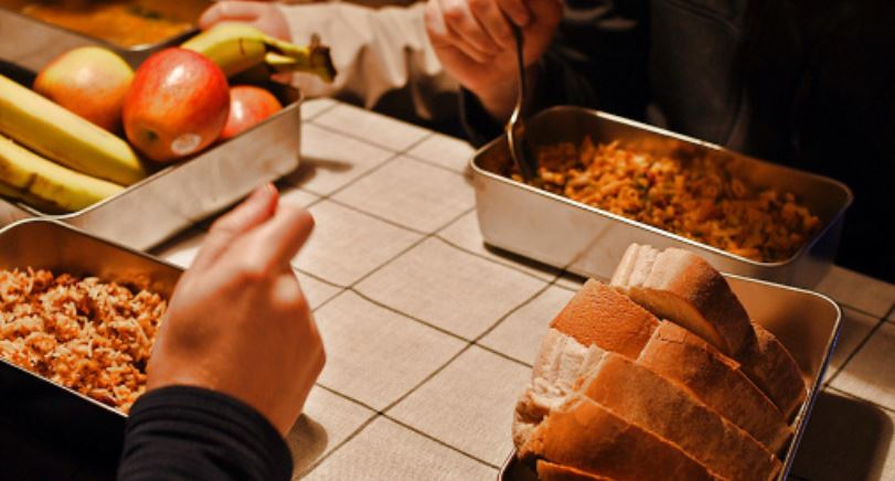 diiner is included in the price