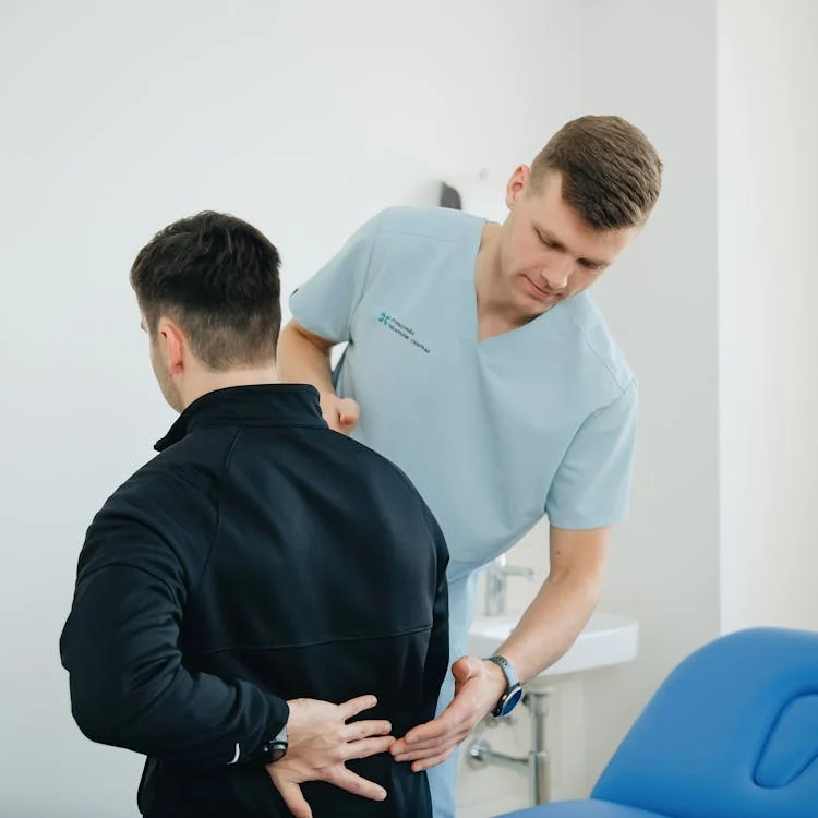 Doctor appointment for sciatic nerve back pain