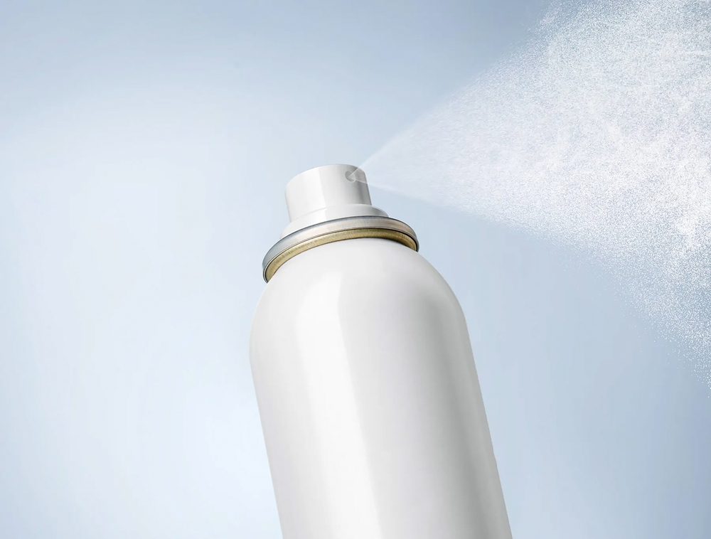 Skin care products moisturizing sunscreen spray