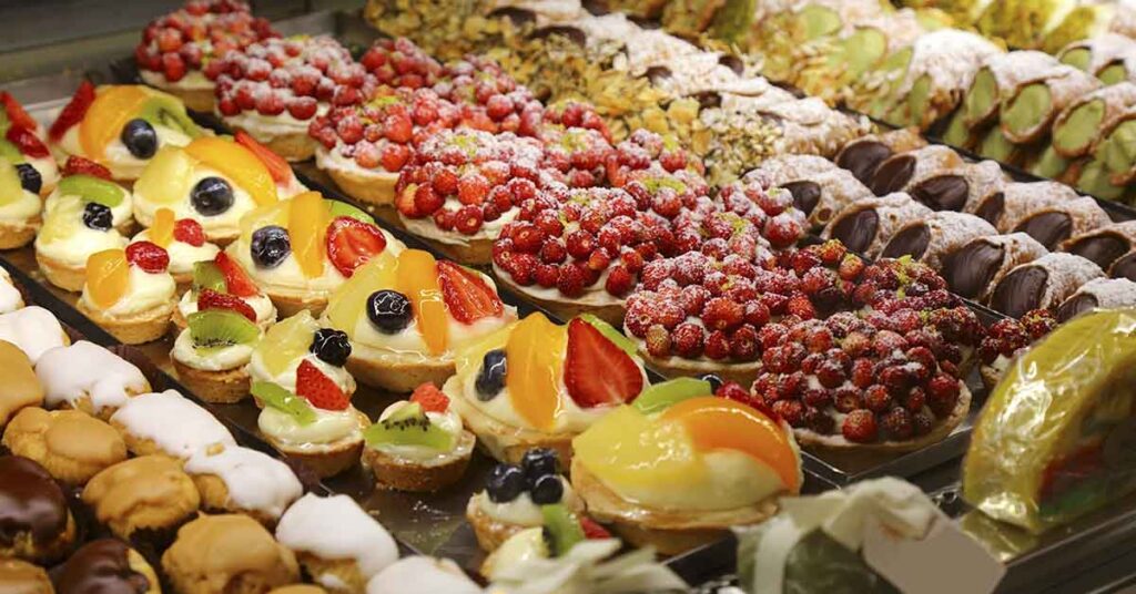 10 High-Calorie Foods to Skip and 10 Healthy Choices to Enjoy - Featured image