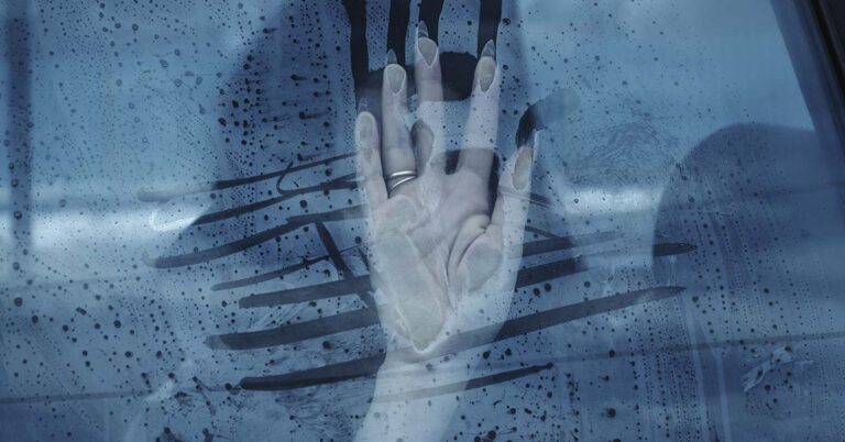 Kidnapped Model Escapes Dark Web Traffickers in Unbelievable Turn of Events - Featured image