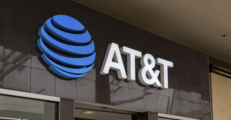 AT&T to Pay Customers in $177M Data Breach Settlement — Some May Get Up to $7,500 - Featured image